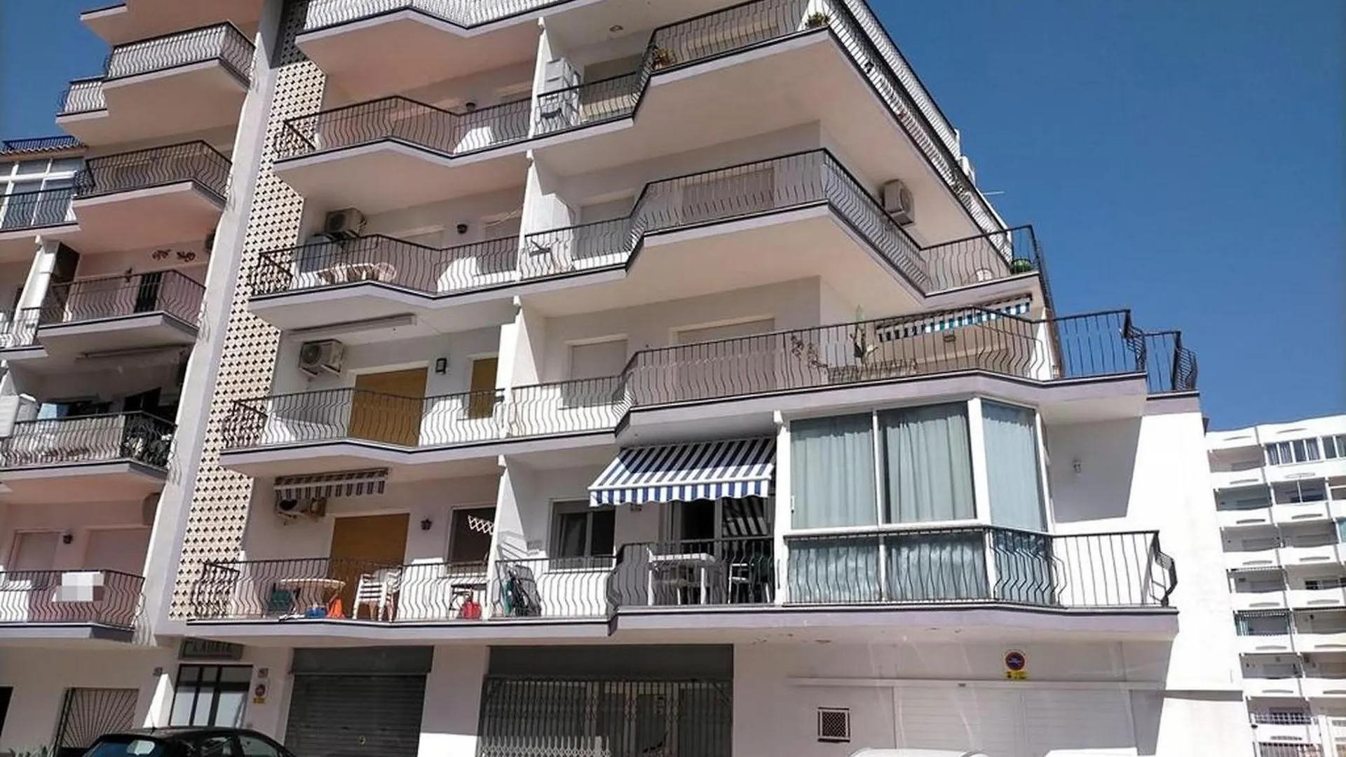 Apartment 2211 Claudia A-02, En Pleno Corazon De Santa Margarita, Cerca De La Playa Mas Espaciosa De Roses. - Es-258-153