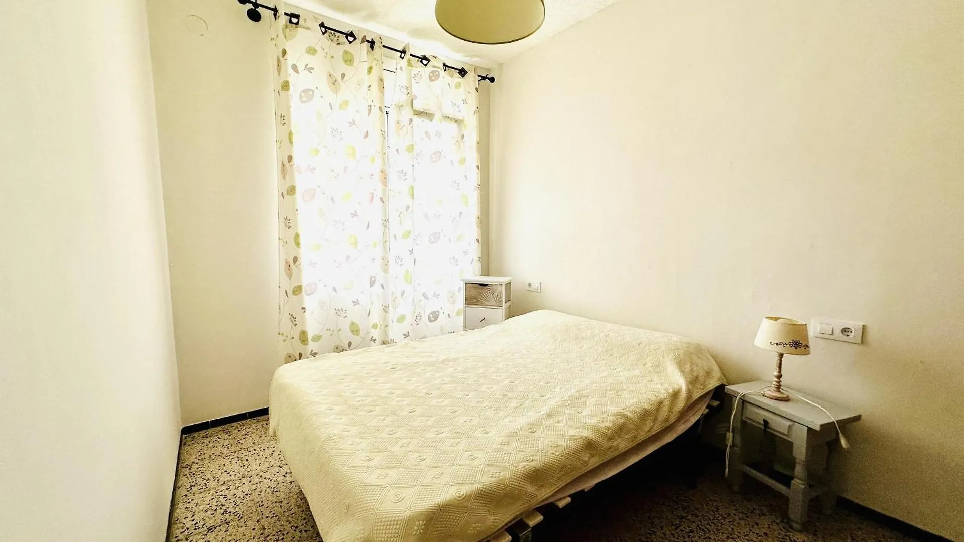 Apartment 2211 Claudia A-02, En Pleno Corazon De Santa Margarita, Cerca De La Playa Mas Espaciosa De Roses. - Es-258-153